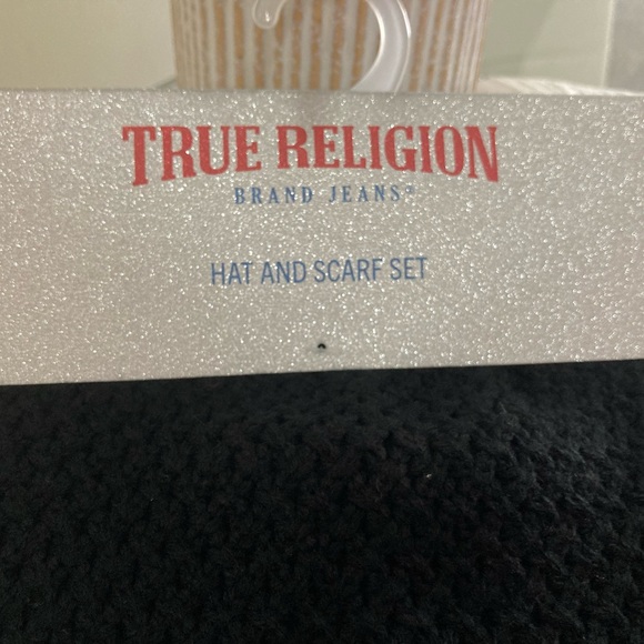 True Religion Black Knit Logo Beanie & Scarf Set One Size - Picture 7 of 9